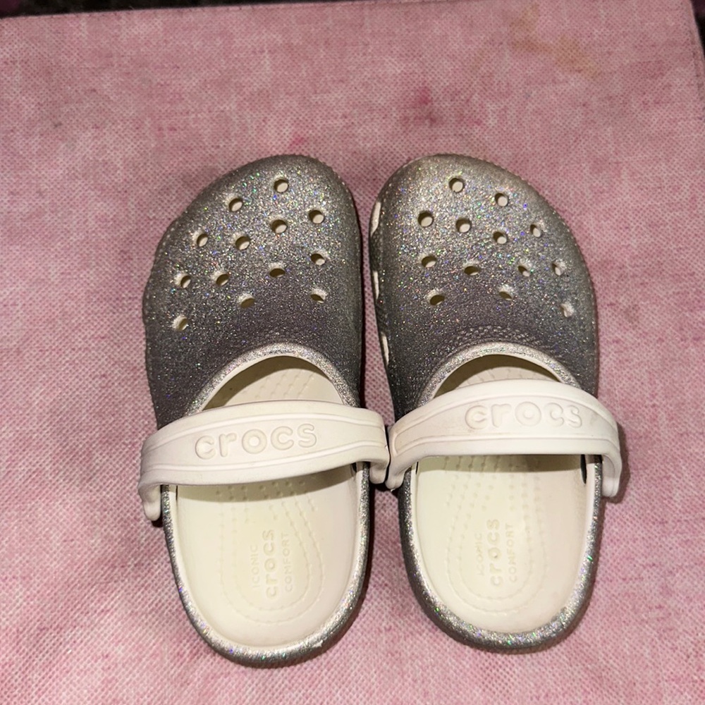 Toddler Girl 9C Crocs- Silver Glitter